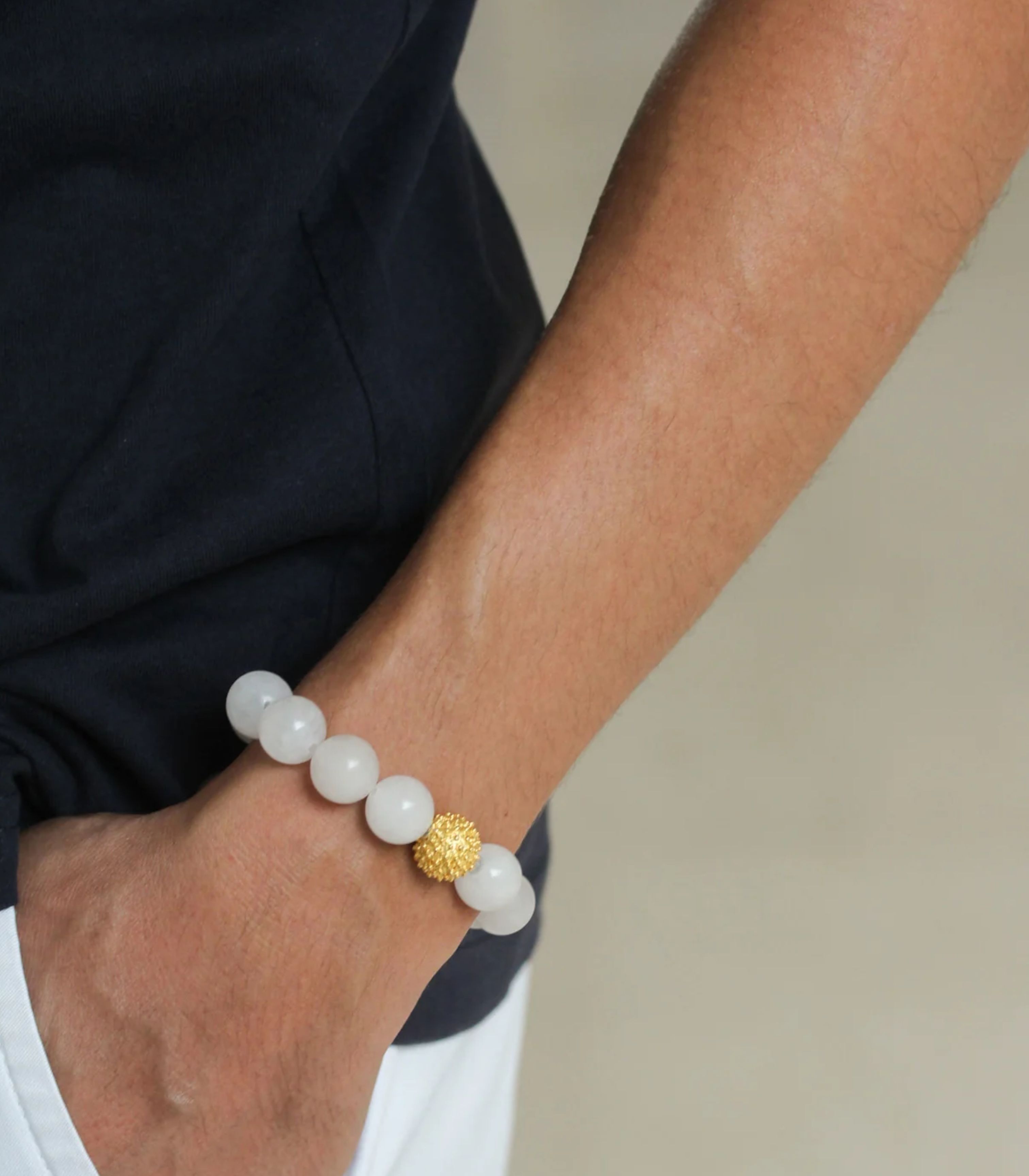 Buwan Tambourine Bracelet in White - AMAMI