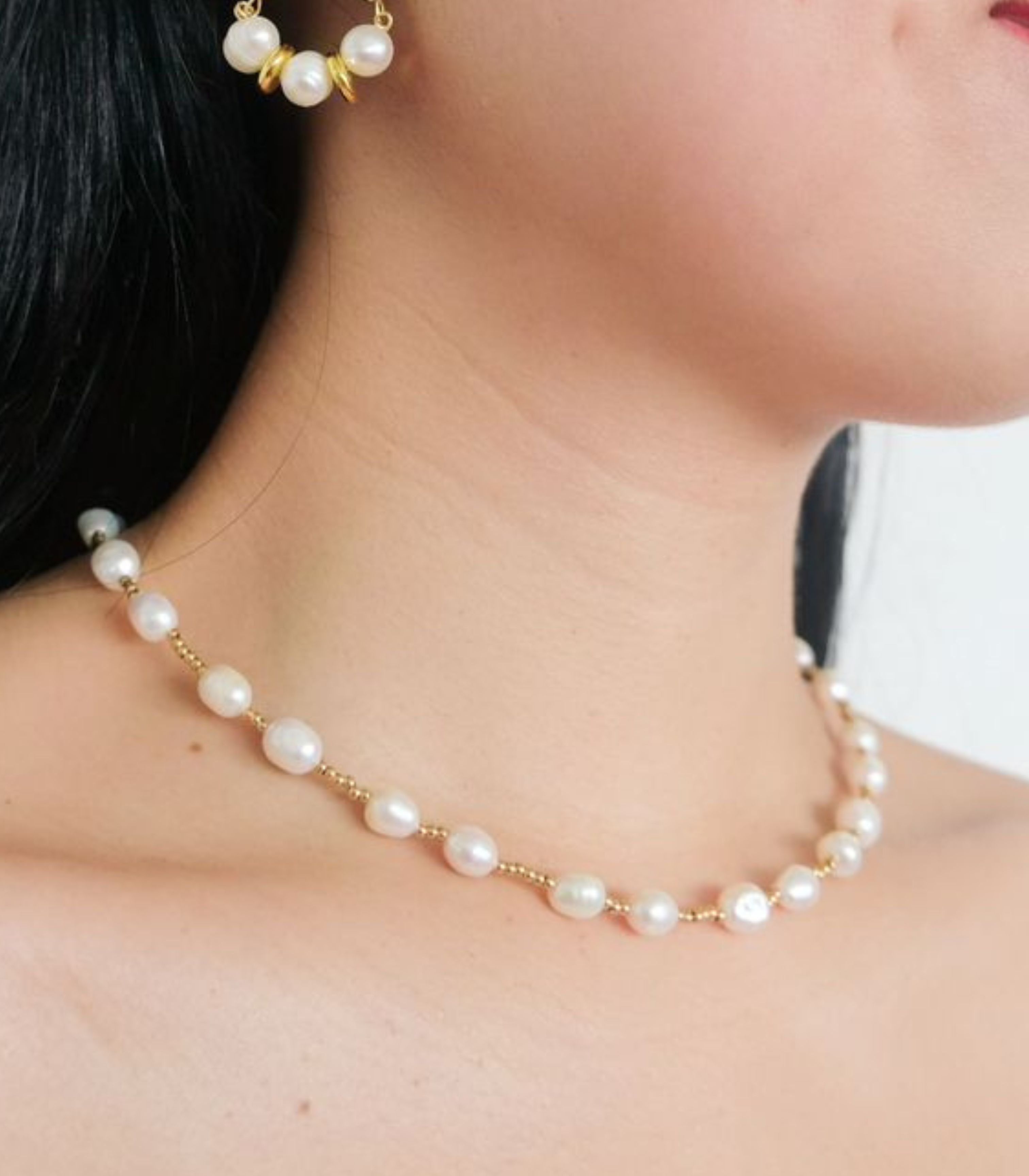 Rosario Pearl Necklace - Arete